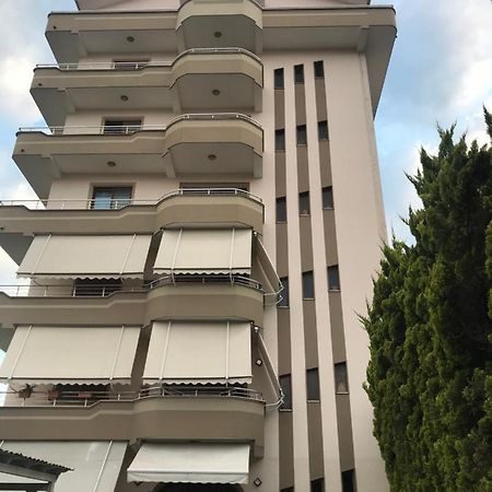 Guest House Il Palazzo Durrës Extérieur photo