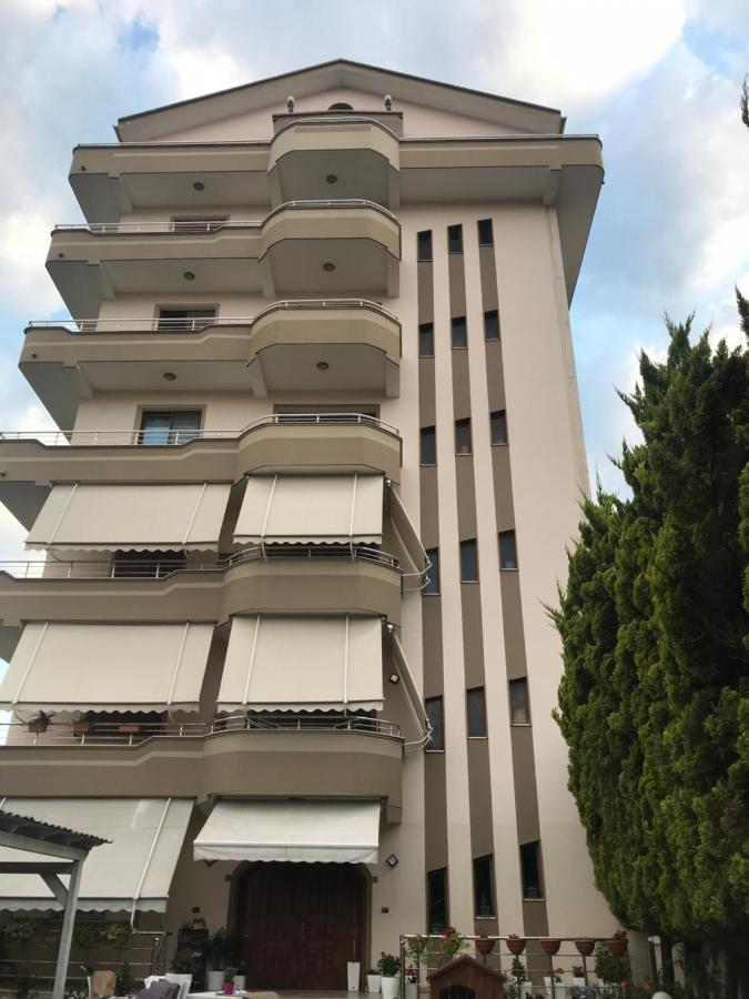 Guest House Il Palazzo Durrës Extérieur photo