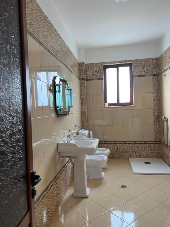 Guest House Il Palazzo Durrës Extérieur photo