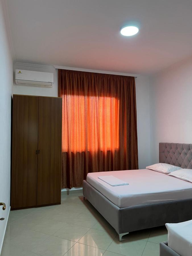 Guest House Il Palazzo Durrës Extérieur photo