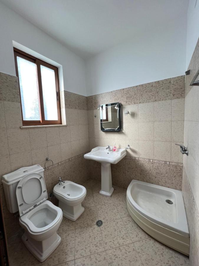 Guest House Il Palazzo Durrës Extérieur photo