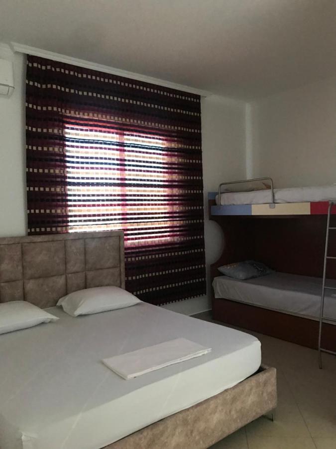 Guest House Il Palazzo Durrës Extérieur photo